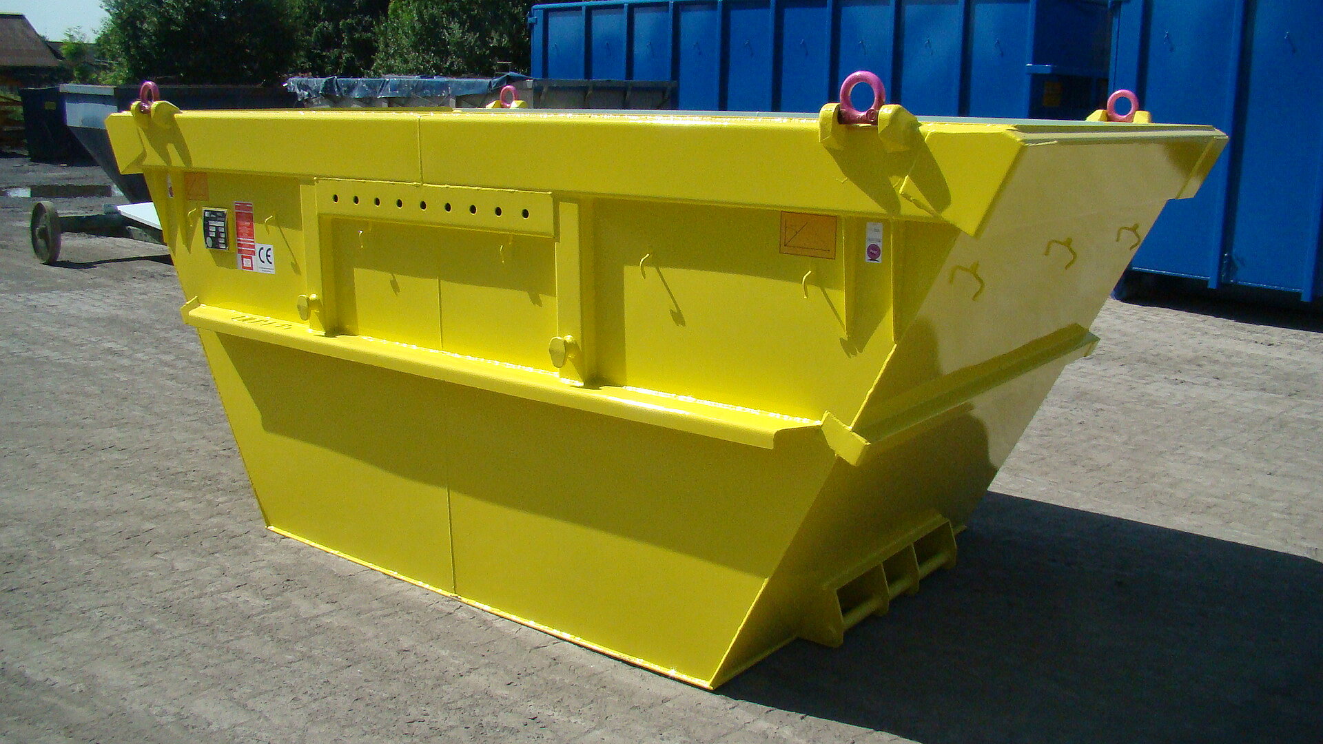 7 m³ Mulde, symmetrisch, kranbar