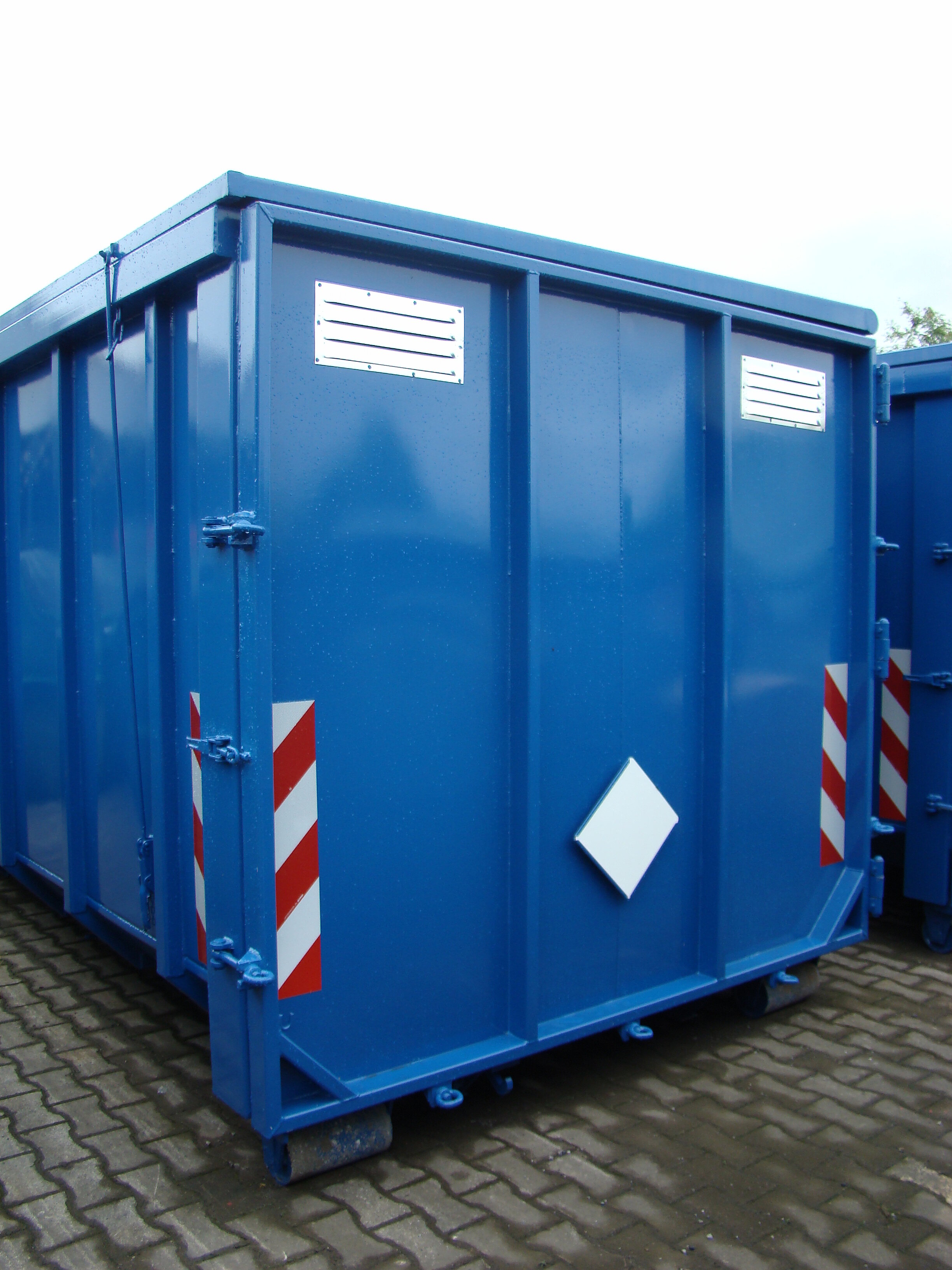 Abrollcontainer mit BK2-Zulassung