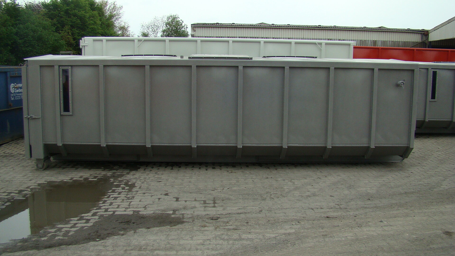 Sichtfenster, Einblascontainer